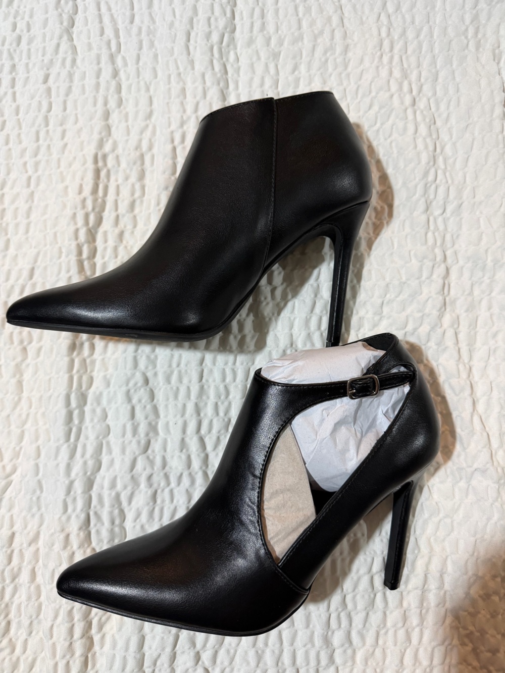 JustFab Black Pointed Toe Slingback Mules